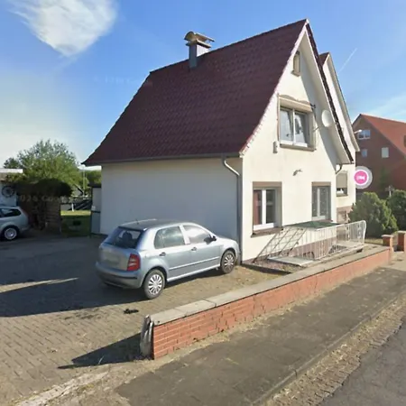 Highway 2* Lohne (North Rhine-Westphalia)