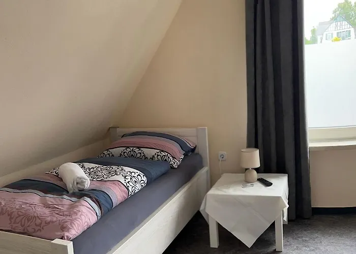 Highway 2* Lohne (North Rhine-Westphalia)